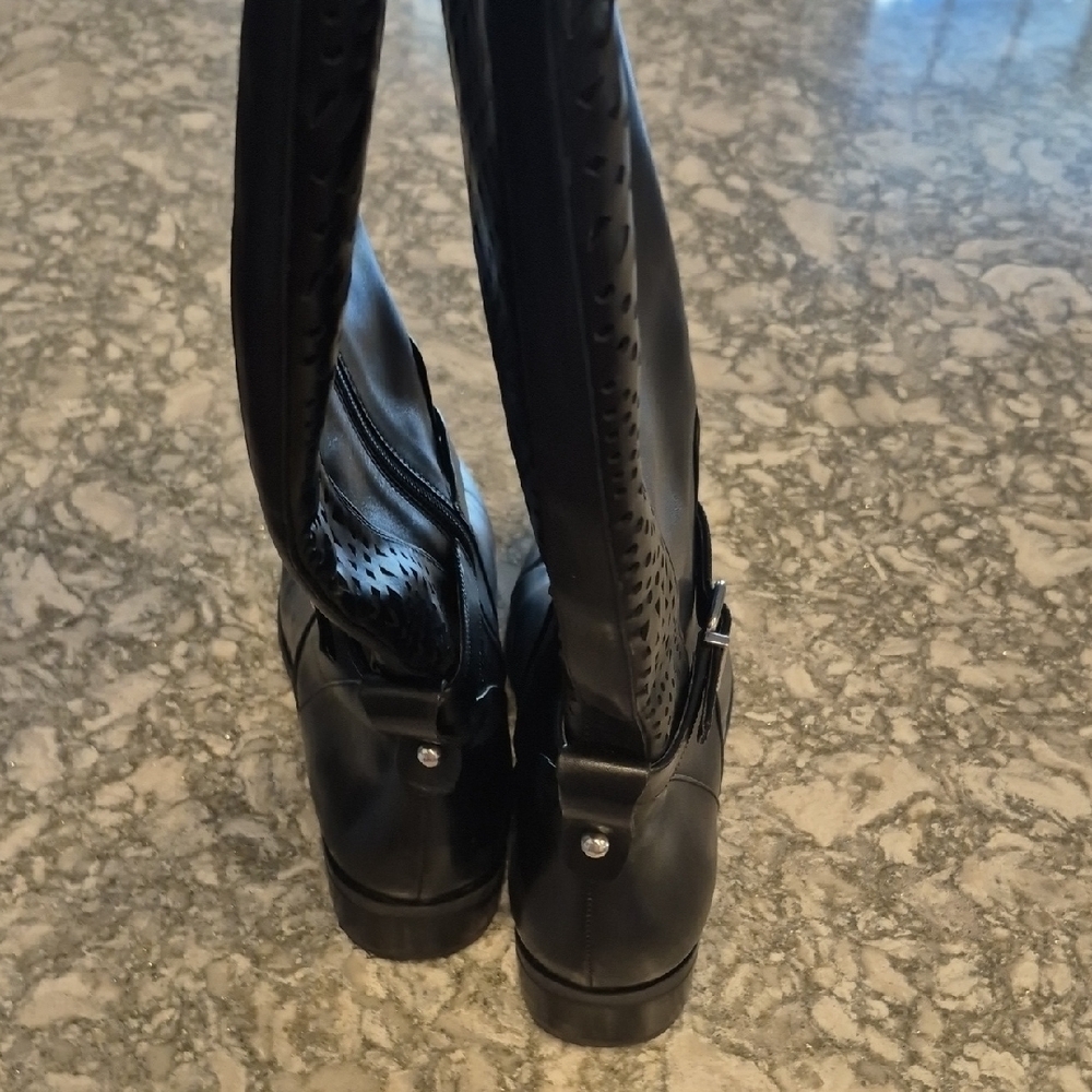 Gianni Bini Black Leather Perforated Boots - Picture 5 of 16